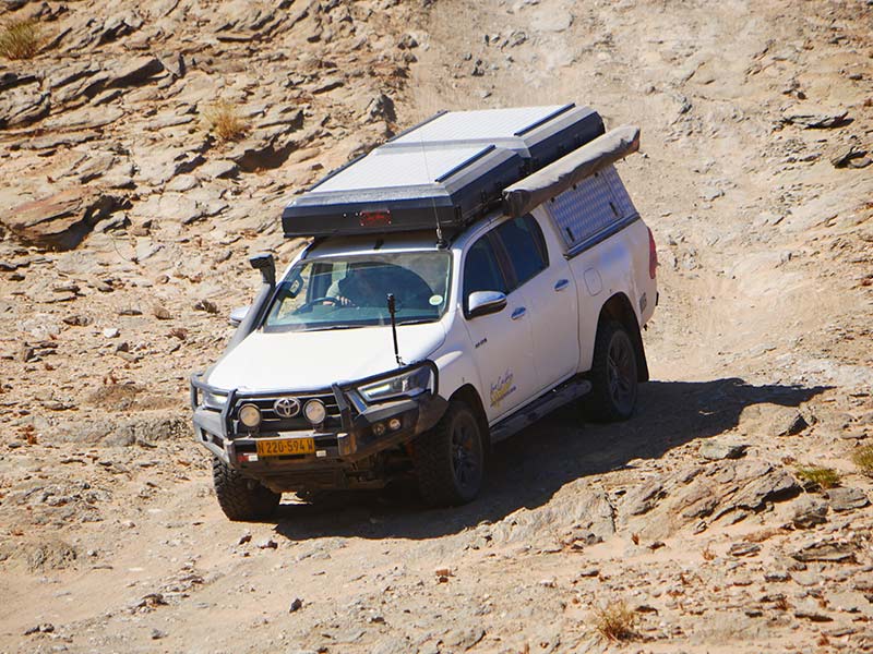 4x4-mietwagen-namibia-4x4-geländewagen-Impressum